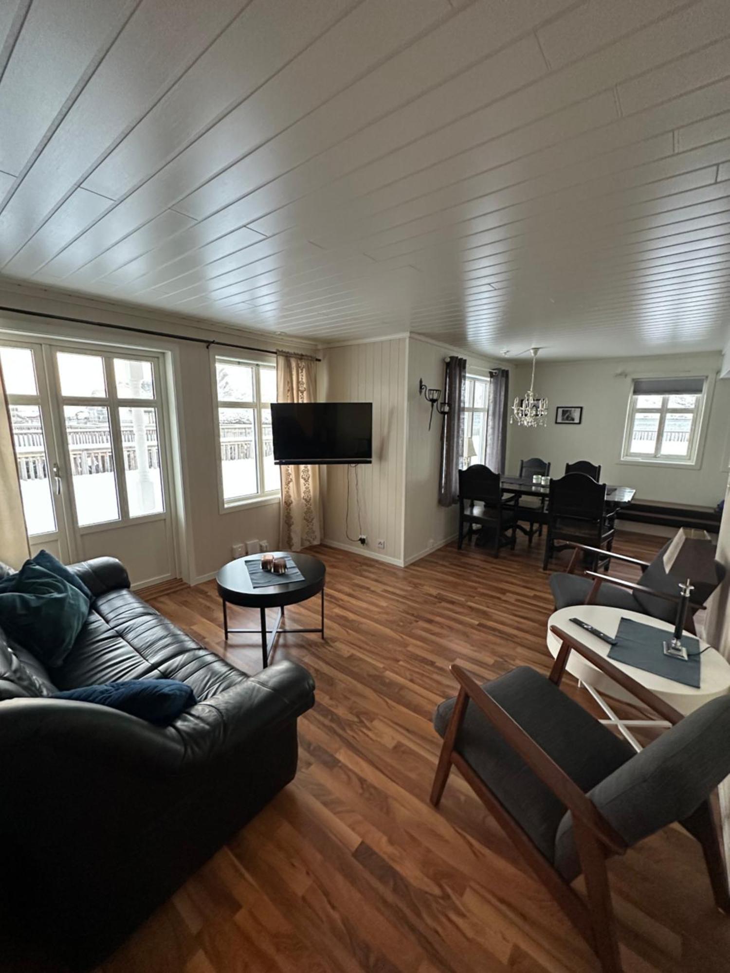 Hotel Mefjord Brygge Mefjordvær Esterno foto