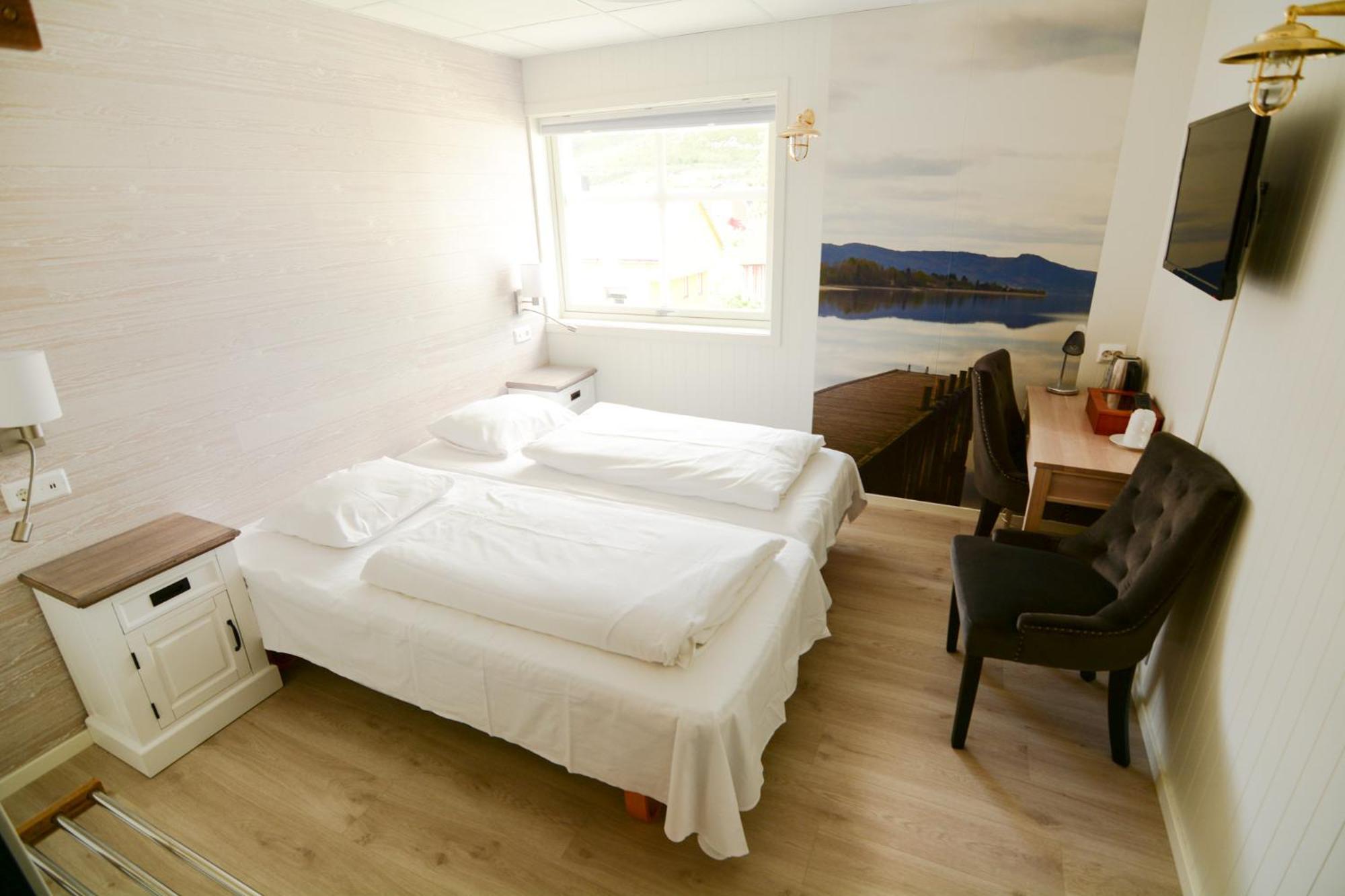 Hotel Mefjord Brygge Mefjordvær Esterno foto
