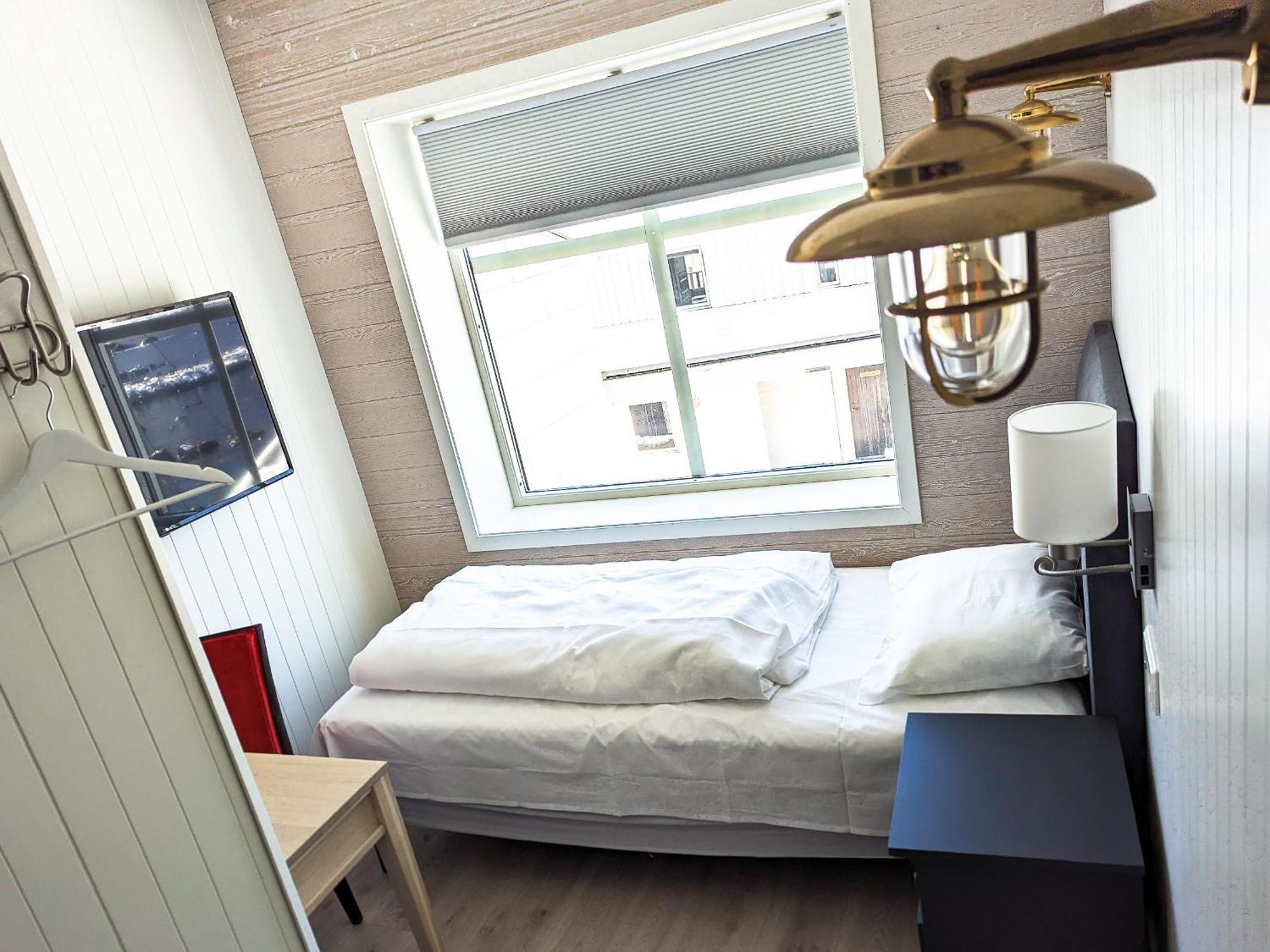 Hotel Mefjord Brygge Mefjordvær Esterno foto